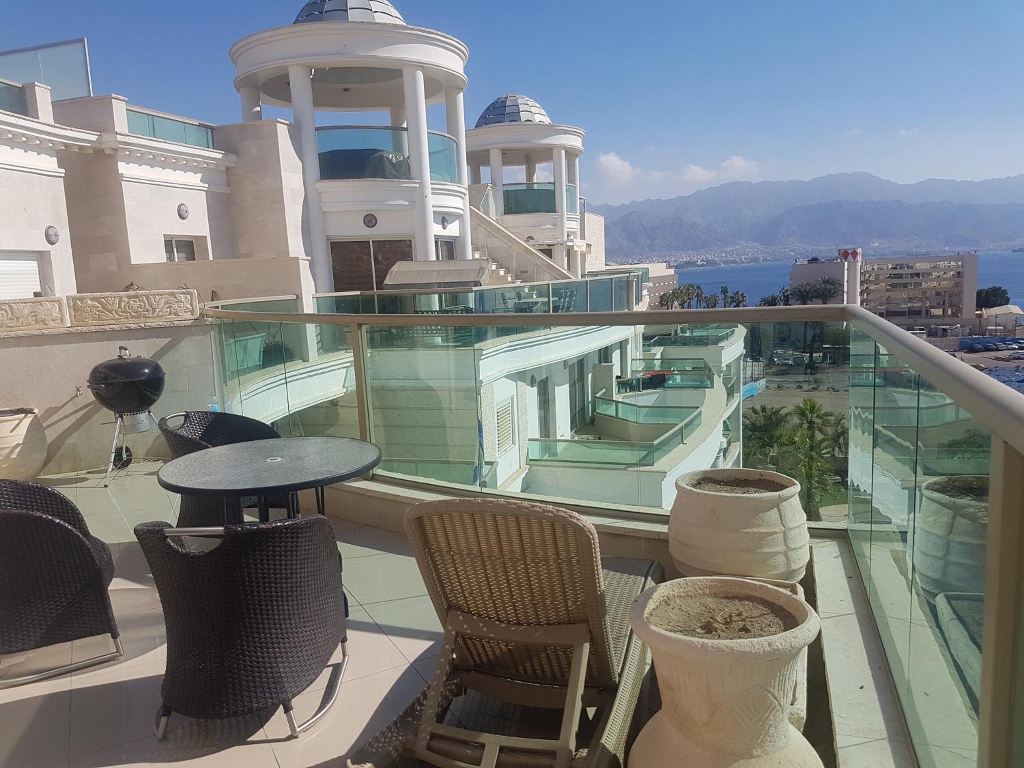 Palmore Luxury Exclusive Apartment